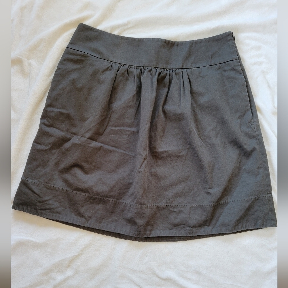 Ann Taylor LOFT Gunmetal Grey a-line skirt with pockets and side zipper 6